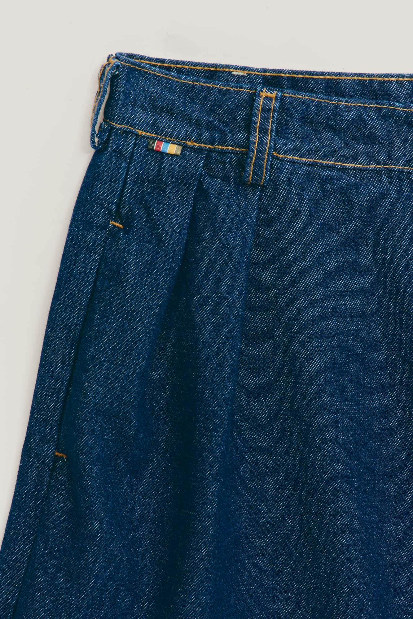 Bermuda Jeans Alfaiataria Dupla Prega - Indigo
