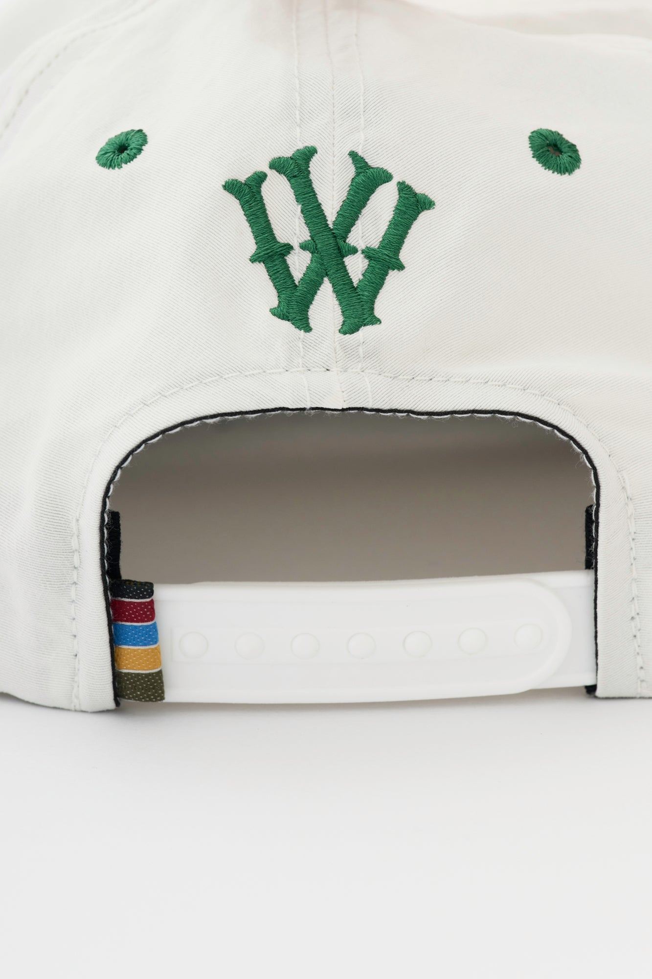Boné Laurel Crest - Off White