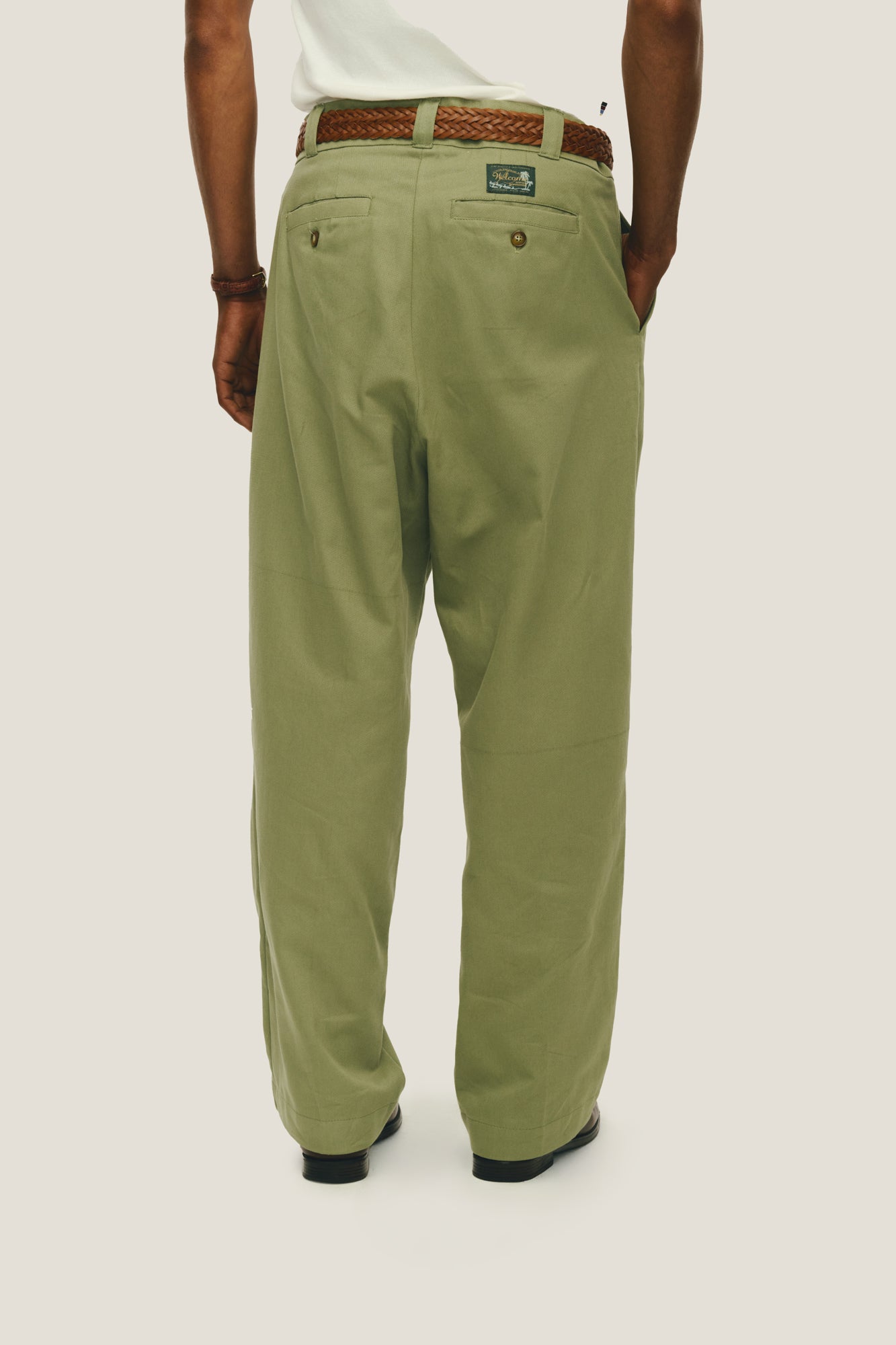 Calça Alfaiataria Dupla Prega - Verde Olive