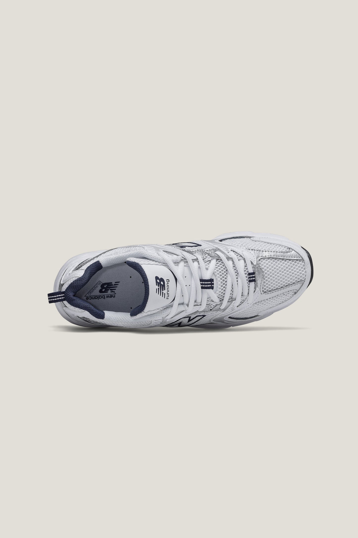 Tênis New Balance 530 - Branco/Prata
