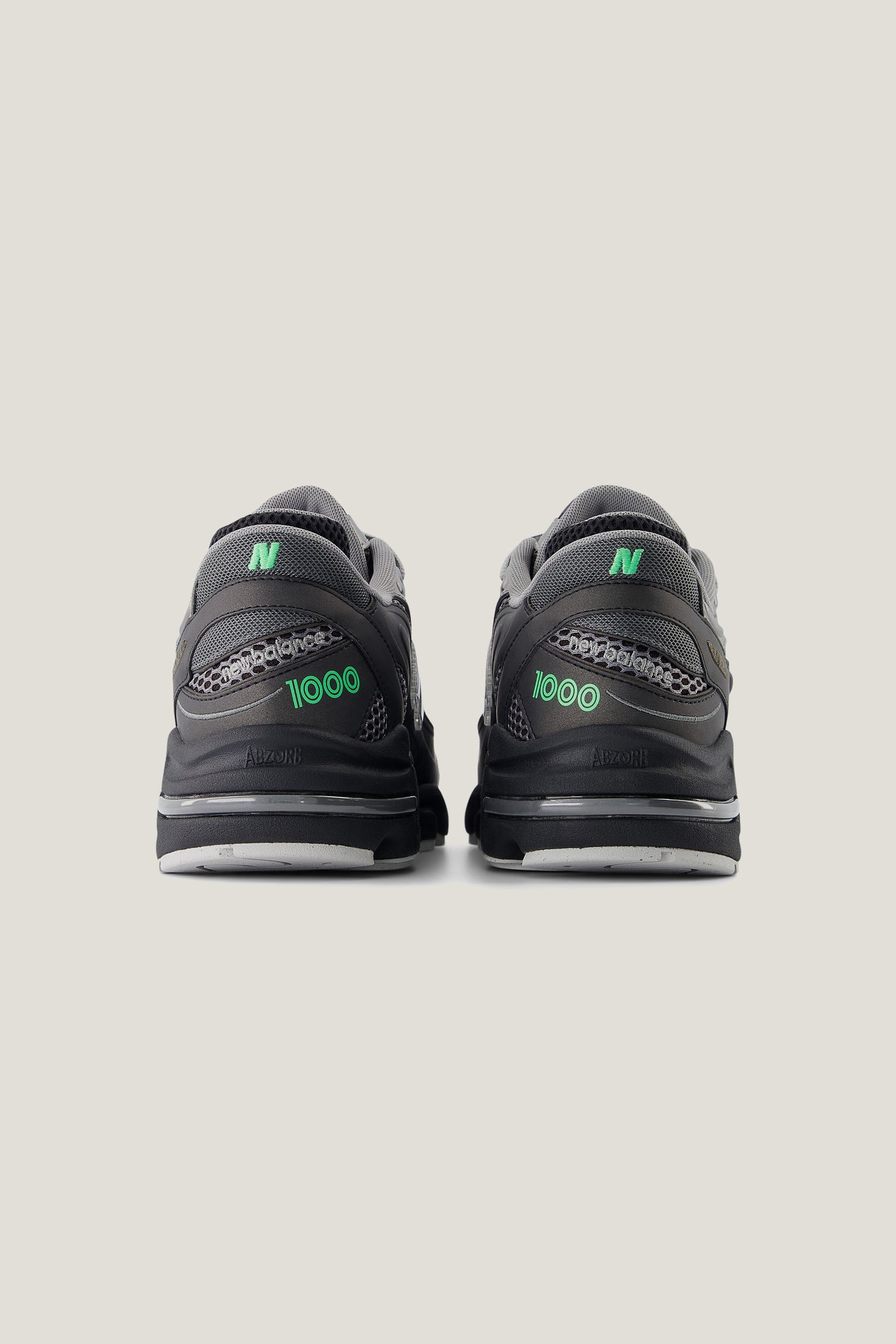 Tênis New Balance 1000 - Preto/Verde Claro