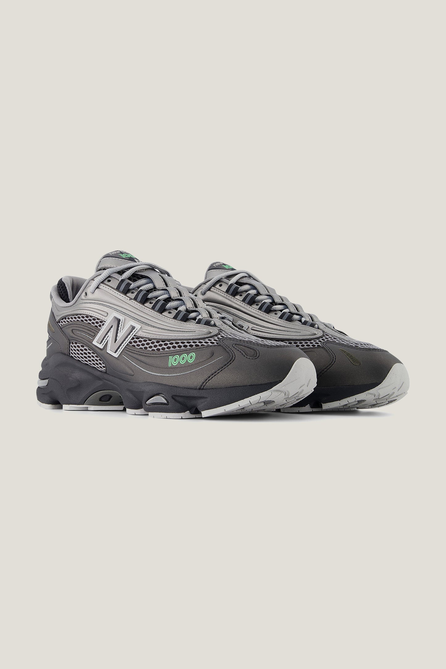Tênis New Balance 1000 - Preto/Verde Claro