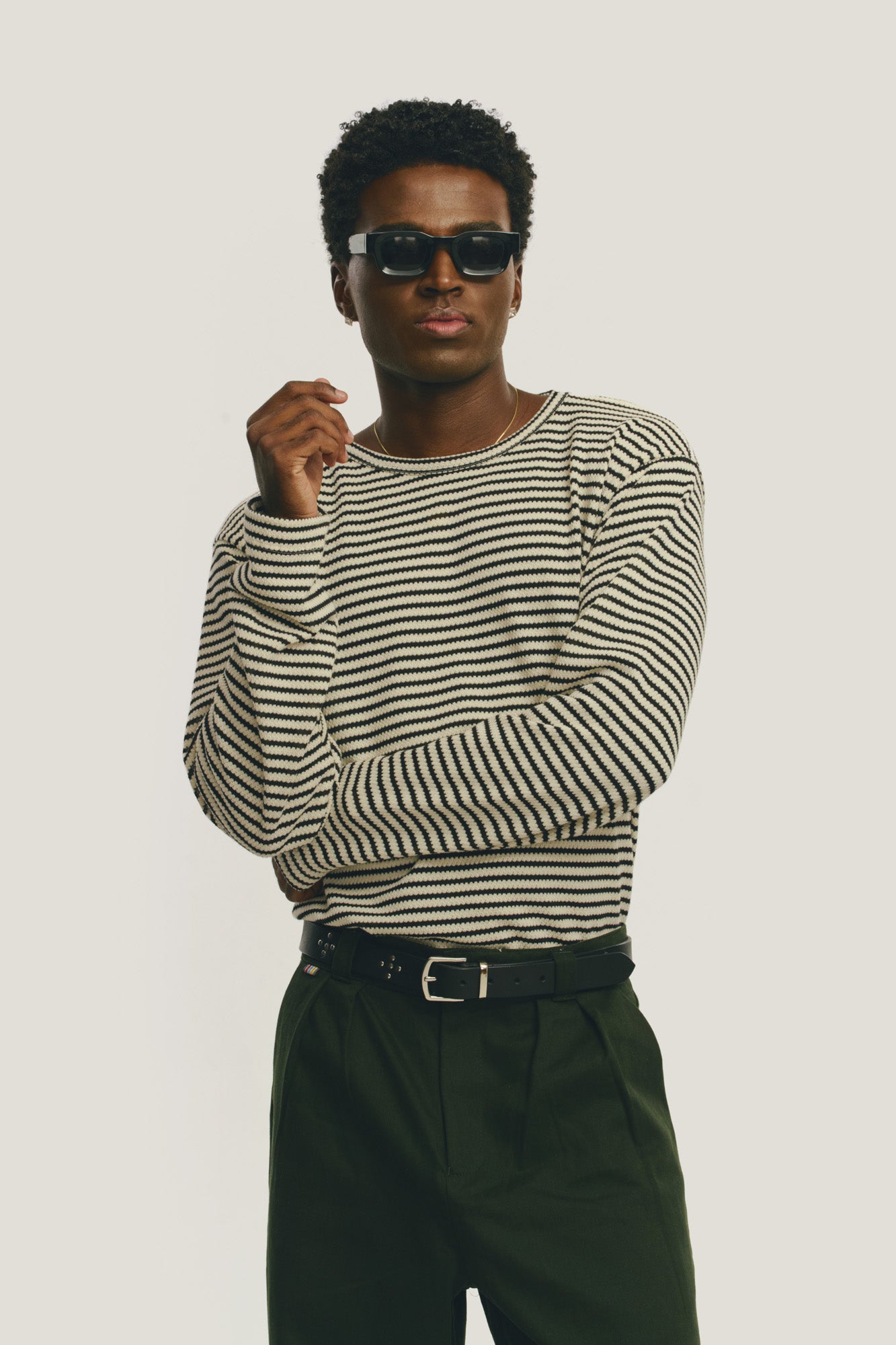 T-Shirt Regular Fit Tricô - Off White & Preto