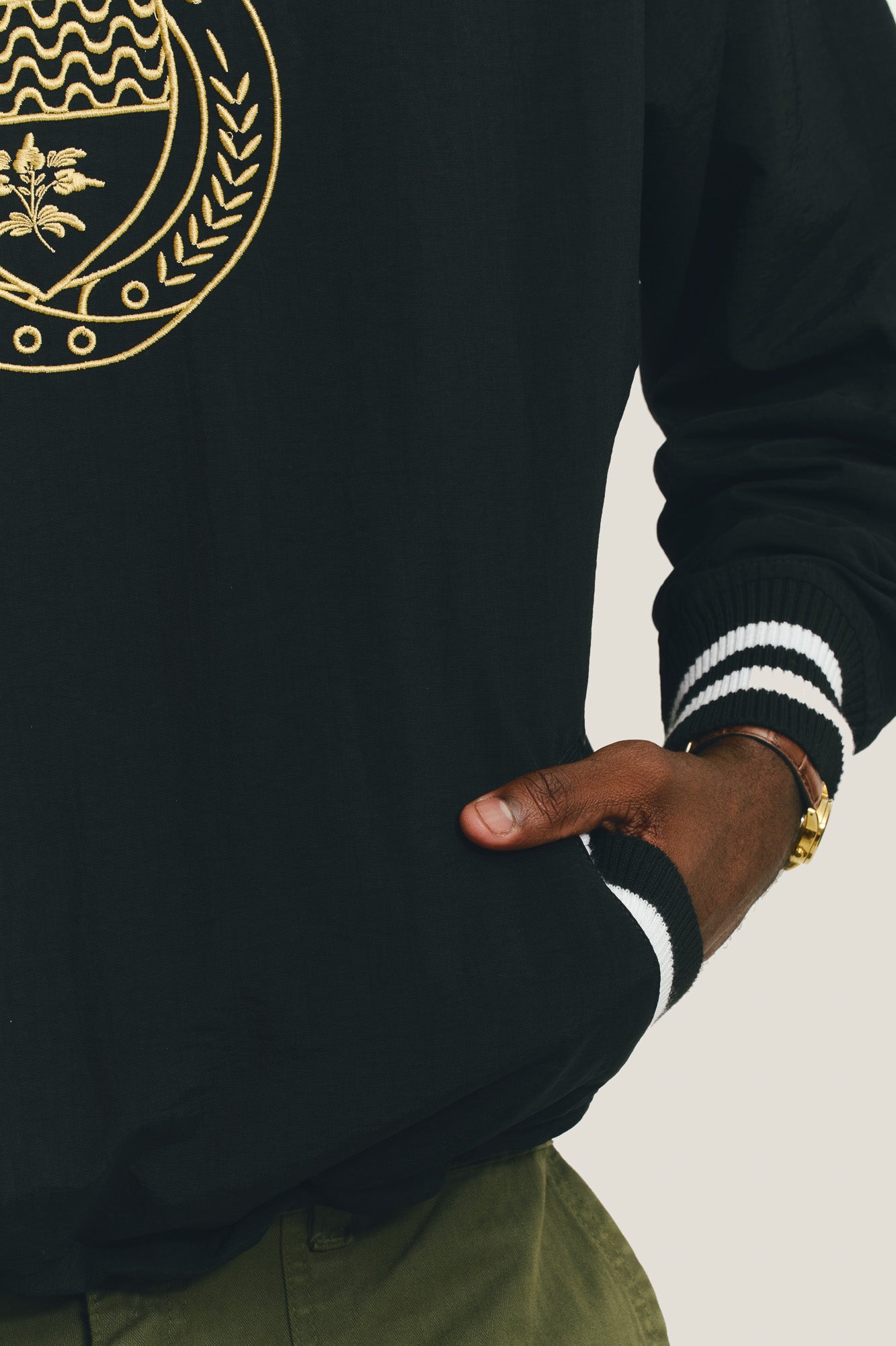 Casaco Crewneck Nylon - Preto