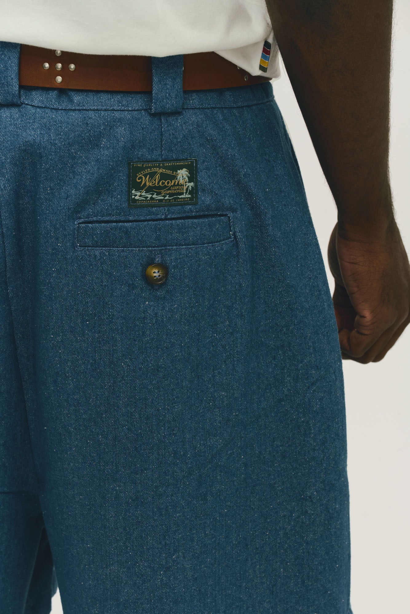 Bermuda Alfaiataria Dupla Prega Jeans - Média