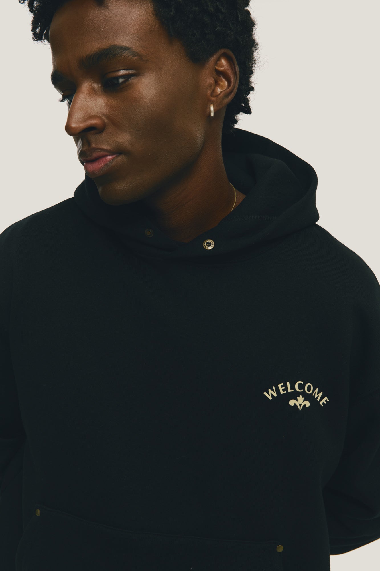 Hoodie Boxy Fit Tulipa - Preto