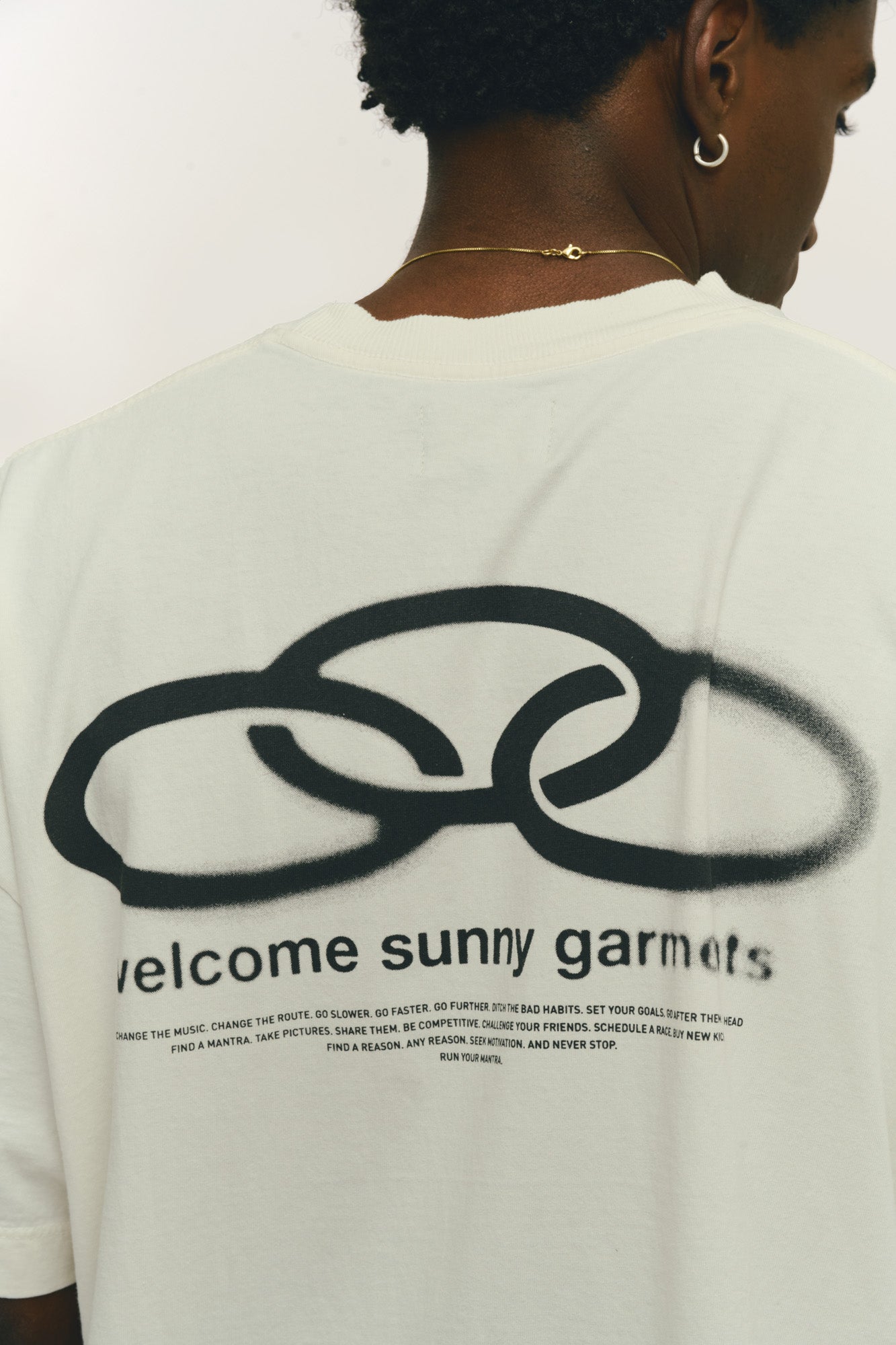 T-Shirt Boxy Fit Mantra Olympikus + Welcome - Off White