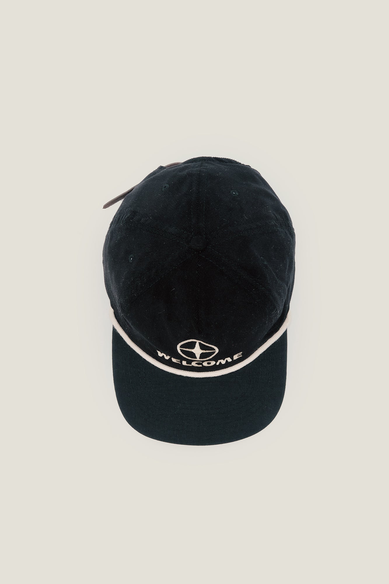 Boné Veludo - Preto