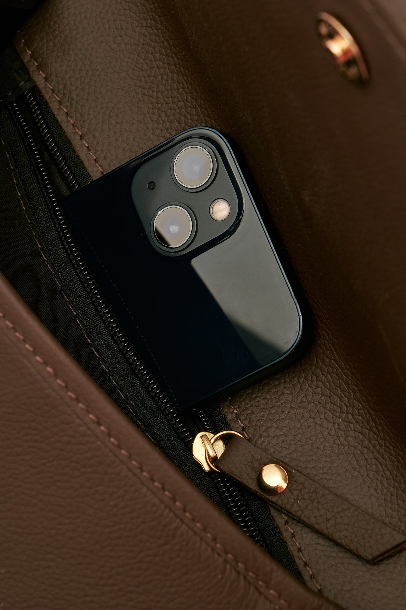 Bolsa de Couro Half Moon Tulipa - Marrom Cacau