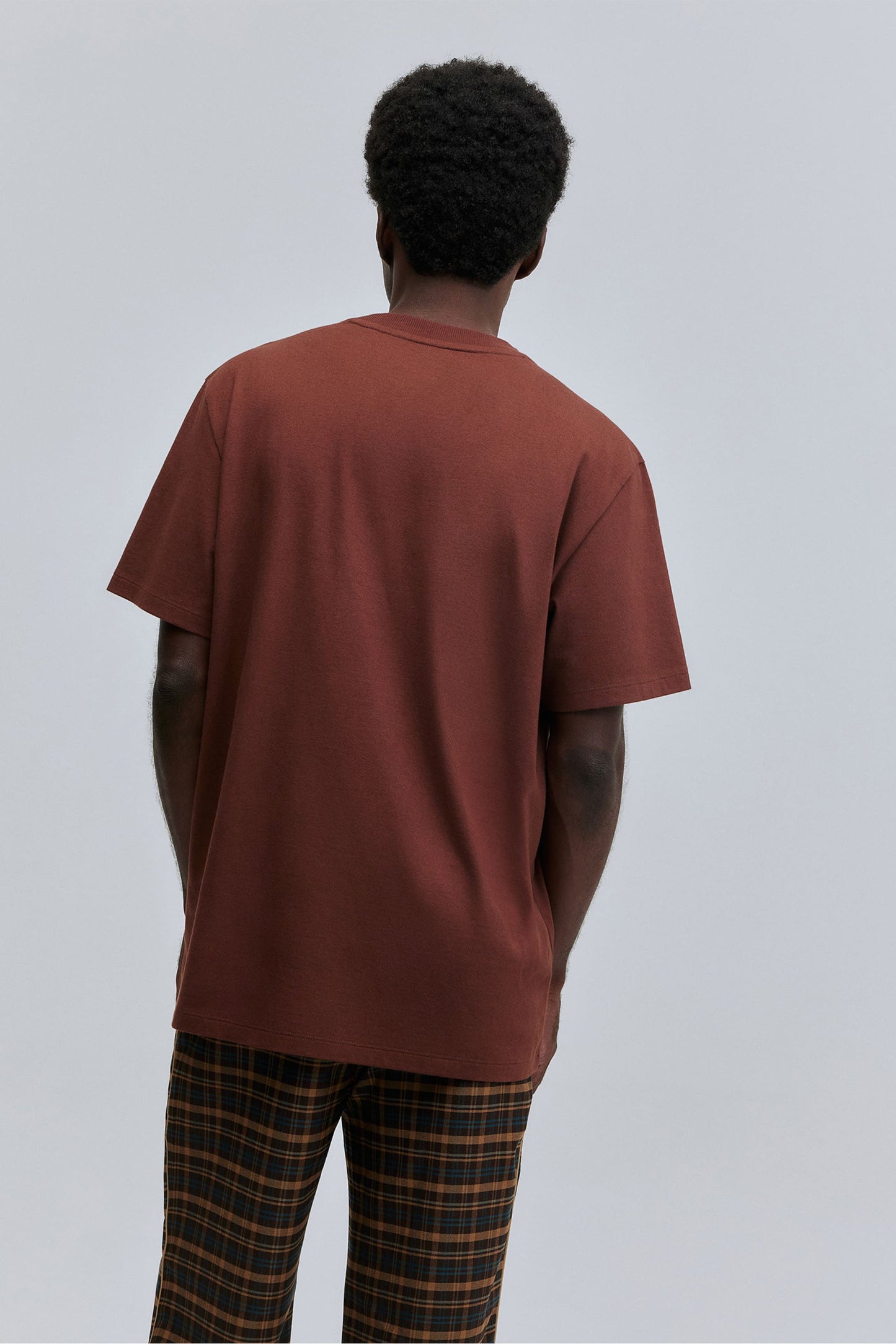 T-shirt Comfort Fit Frame Hering + Welcome - Marrom