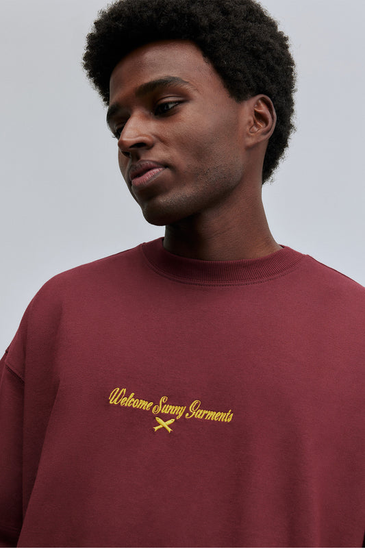 T-shirt Boxy Fit Logo Bordado Hering + Welcome - Vinho