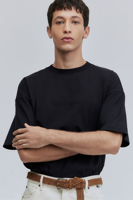 T-shirt Boxy Fit Logo Bordado Hering + Welcome - Preto