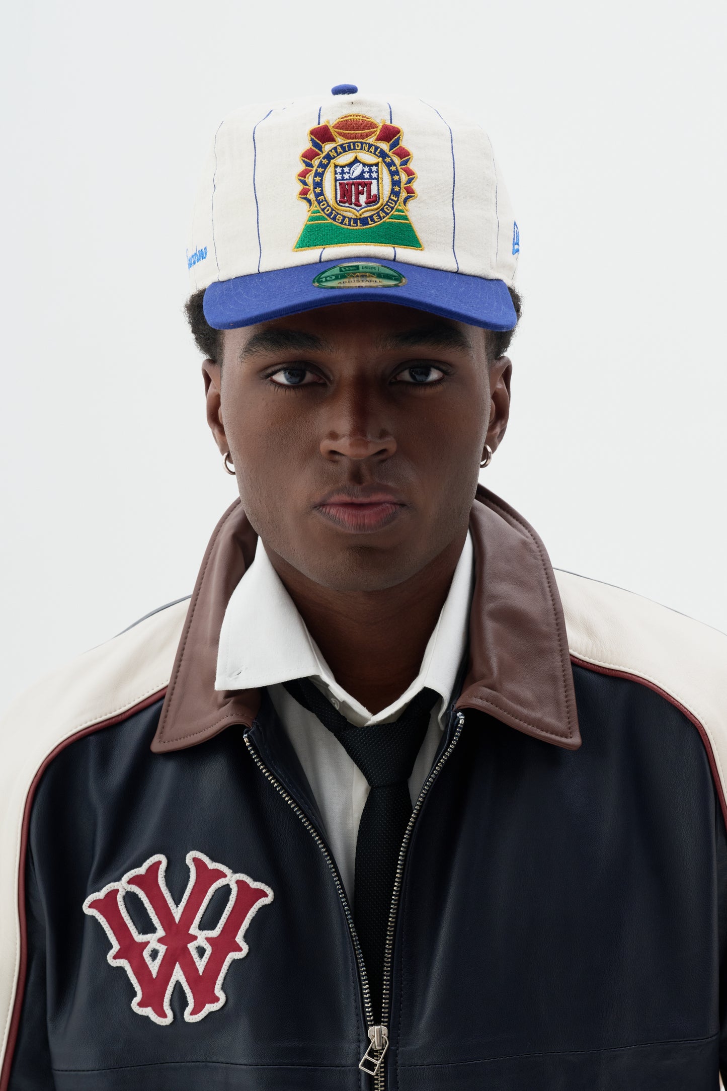Boné Field x NFL x New Era - Off White e Azul Royal