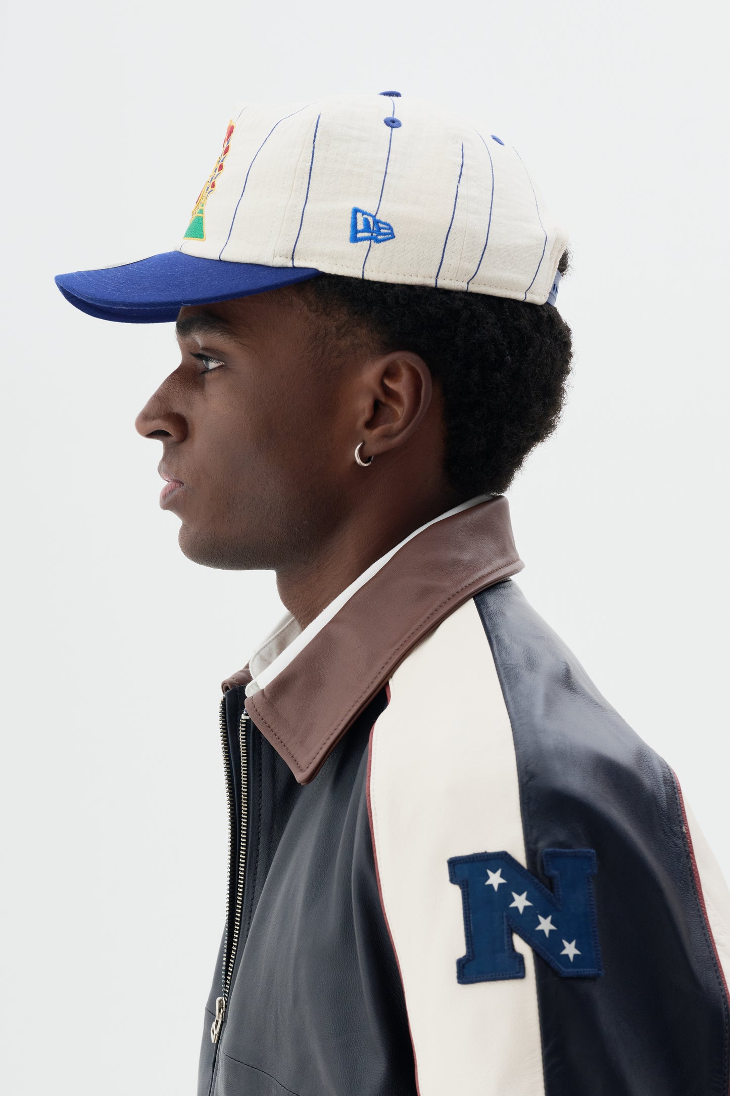 Boné Field x NFL x New Era - Off White e Azul Royal