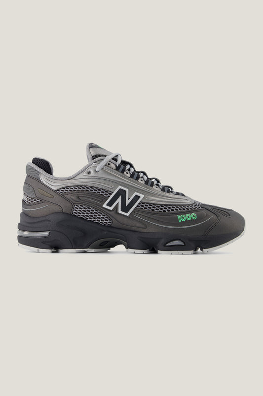 Tênis New Balance 1000 - Preto/Verde Claro