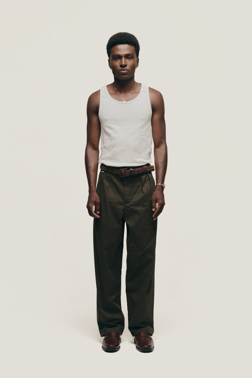 Calça Alfaiataria Dupla Prega - Verde Militar