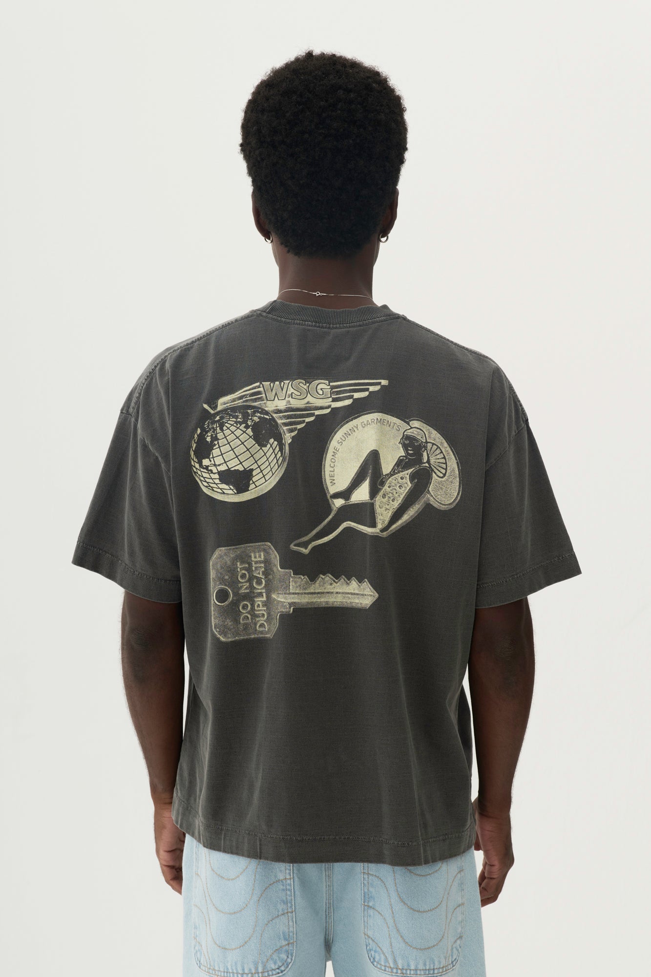 T-Shirt Boxy Fit Pins - Preto Stoned