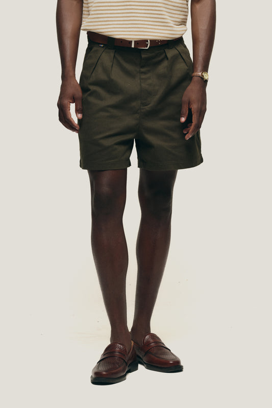 Bermuda Alfaiataria Dupla Prega - Verde Militar