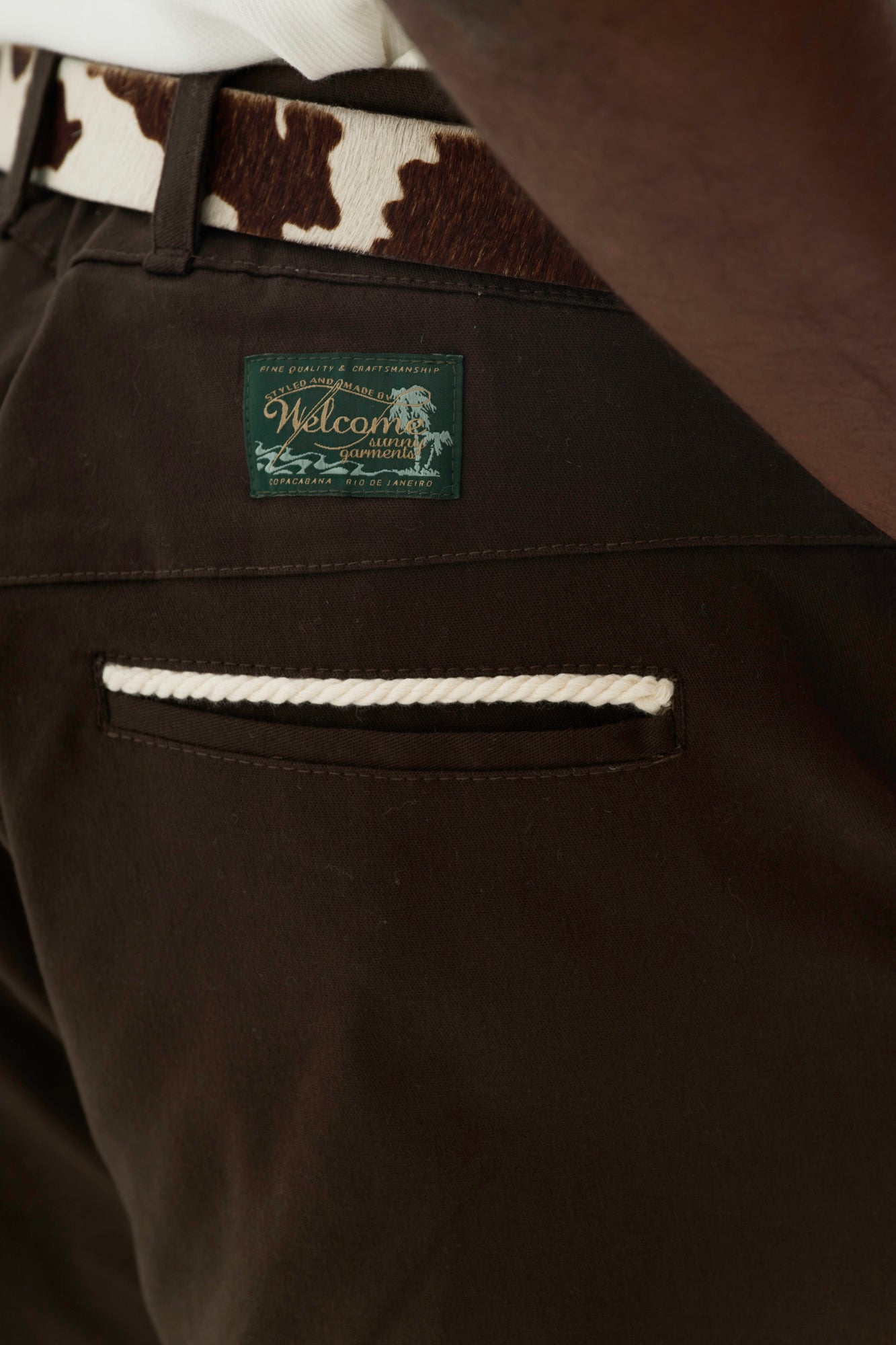 Calça Wide Chino Viés - Marrom