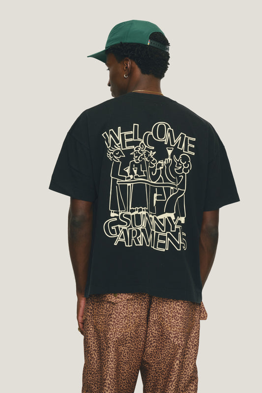 T-shirt Boxy Fit Night Out - Preto