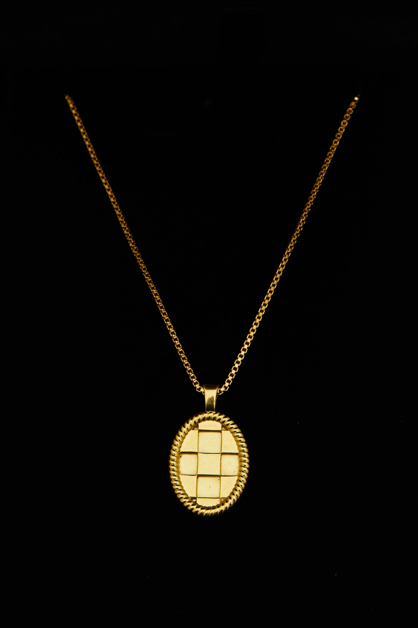 Colar Chess - Prata 925 com Banho de Ouro 18k