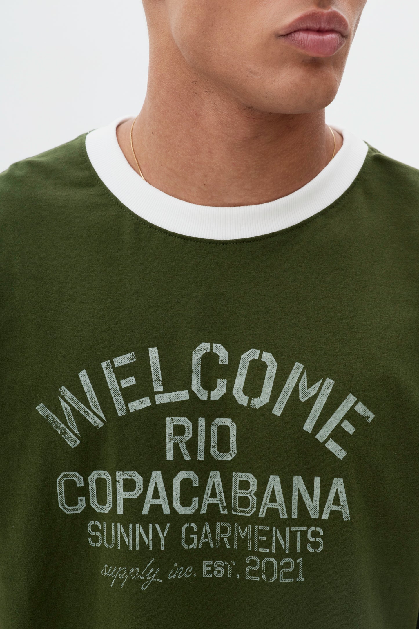T-shirt Stencil - Verde