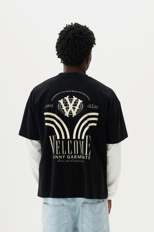 T-Shirt Boxy Fit Mundi - Preto