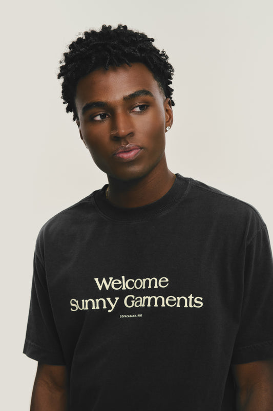 T-shirt Regular Fit Sunny - Preta