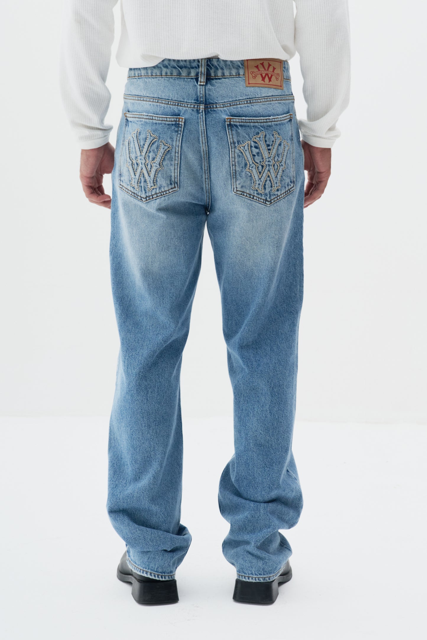 Calça Jeans Straight Five Pockets - Media
