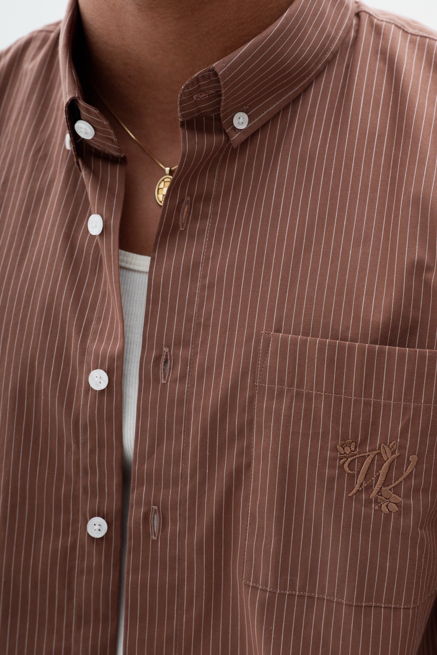 Camisa Lounge Listrada - Marrom e Off White