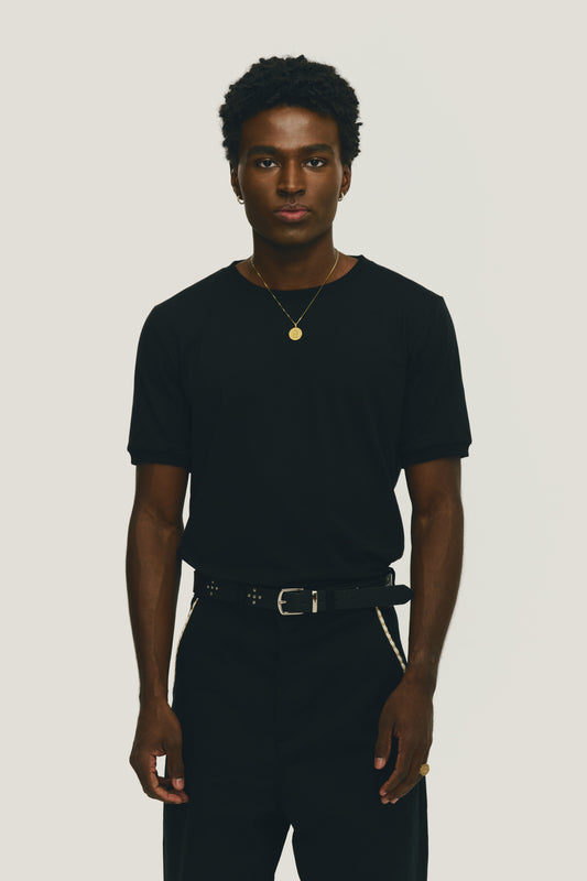 T-shirt Slim Fitted - Preta
