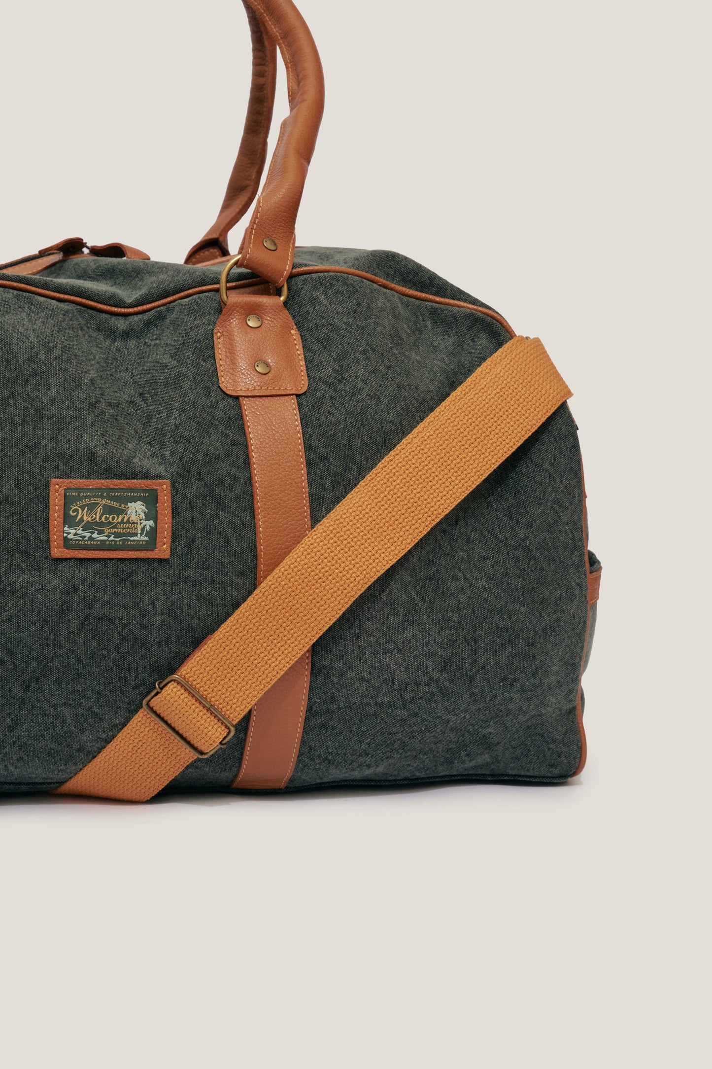 Mala Discovery - Couro e Lona